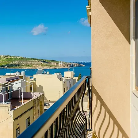 Fine Living Sea Crest *