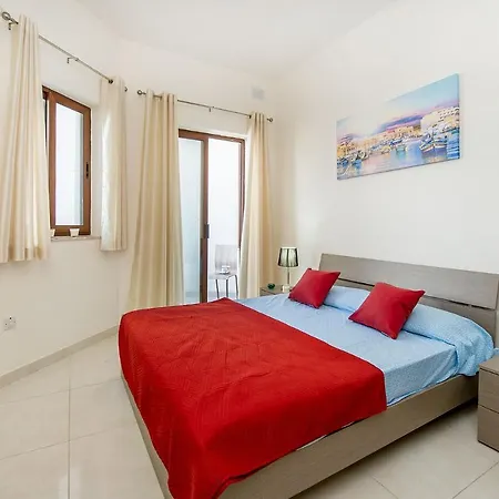 Fine Living Sea Crest * St. Paul's Bay