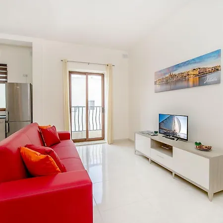 Fine Living Sea Crest Апартаменты