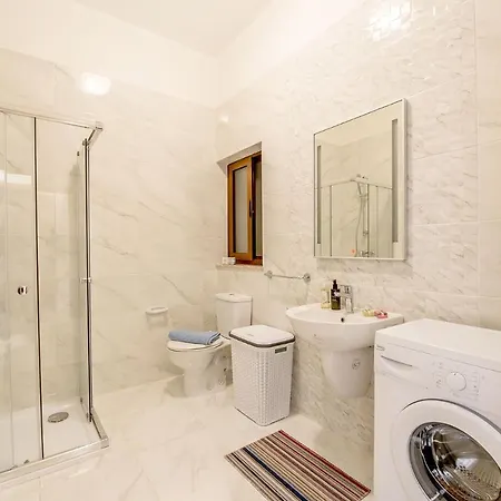 Fine Living Sea Crest * St. Paul's Bay