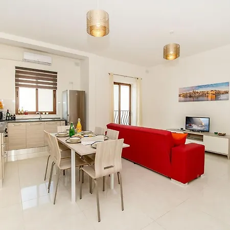 Apartment Fine Living Sea Crest *